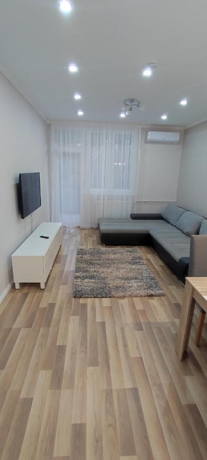 M3 Zuglo Apartment Budapest Luaran gambar