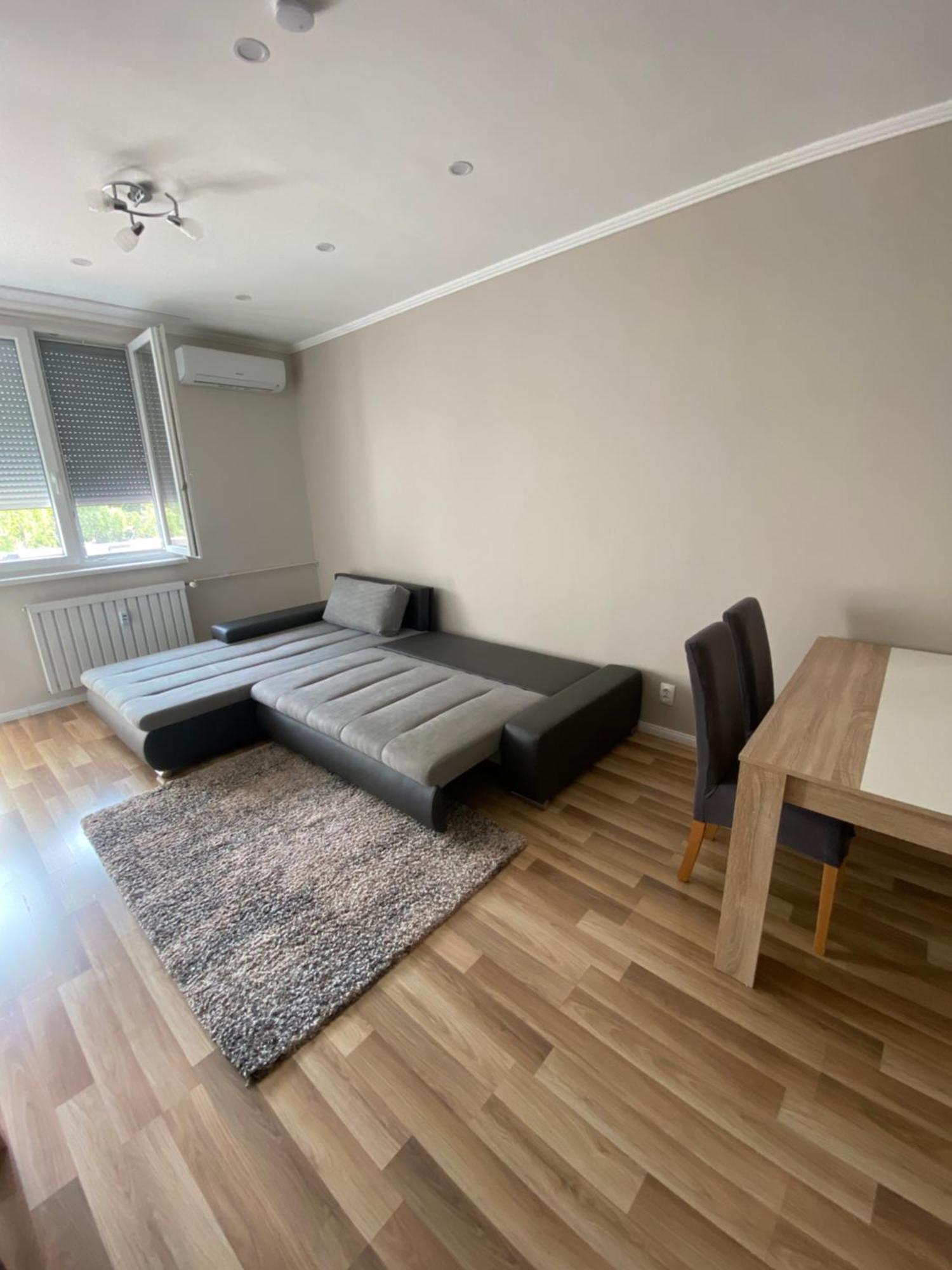 M3 Zuglo Apartment Budapest Luaran gambar